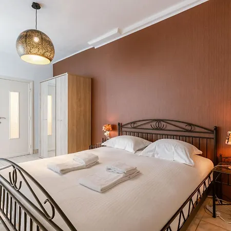 Apartamento Huswell - Lovely Retreat For 4 Ostende